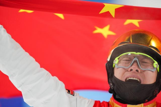 开云体育APP官网-齐广璞冬奥实现“大满贯” 空中技巧“5.0时代之王”